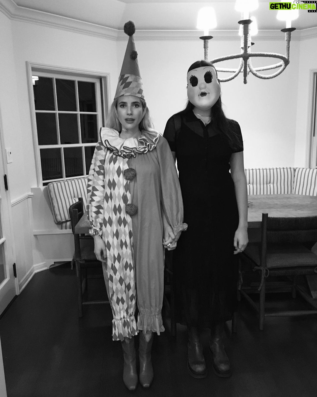 Emma Roberts - 808.7K Likes - 🎃 👻 until next year 🕸🕷