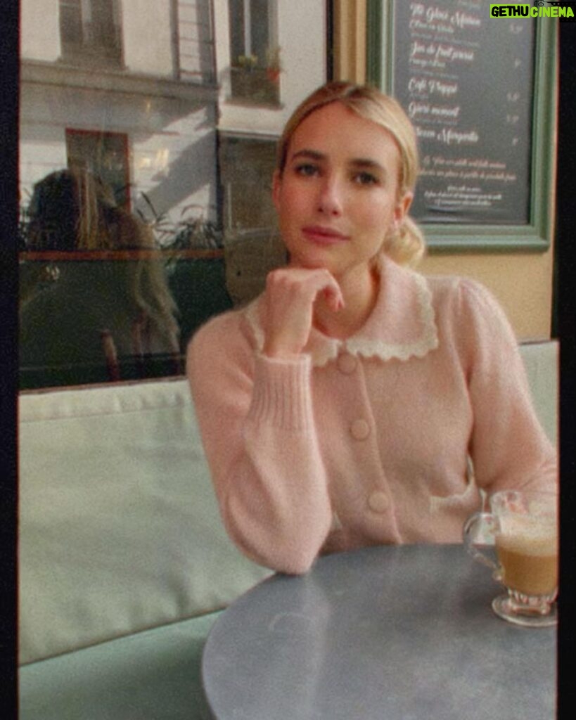 Emma Roberts Instagram - Paris. Cappuccino. Book. All I need ☕️ 📖 🇫🇷 @belletrist