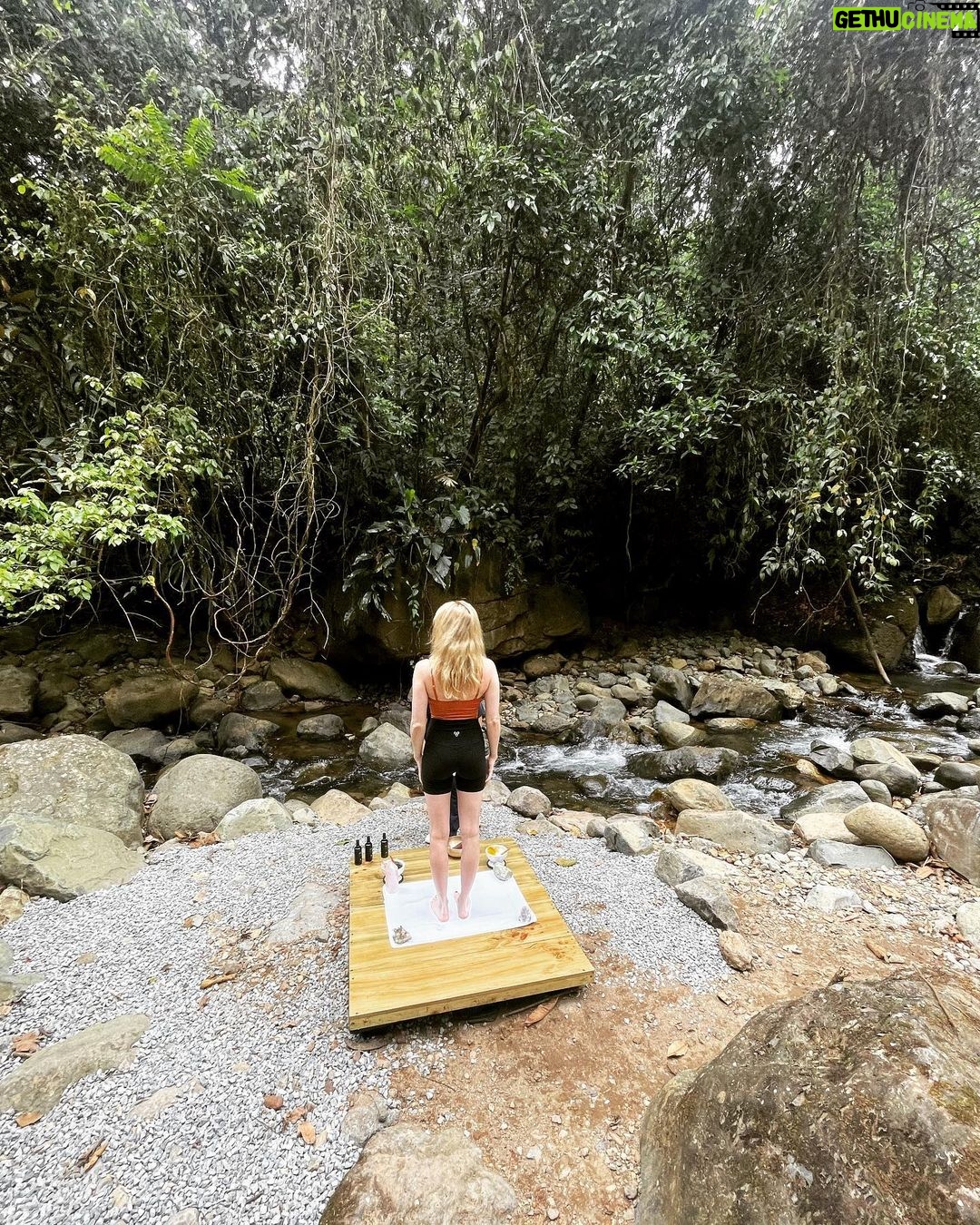 Emma Roberts - 627.1K Likes - The most beautiful reset possible in my new favorite place š @thewell @altagraciaauberge @aubergeresorts the most magnificent setting, the kindest people, the most mind blowing experiences š canāt wait to get back!