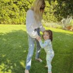Emma Roberts Instagram - Henry makes Thursday feel like Saturday ❤️ @britelkin