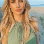 Emma Roberts Instagram - Beautiful night with @zimmermann 🧜‍♀️ 💚 @jodieboland
