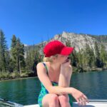 Emma Roberts Instagram - i heard summer is over ? ⛰️🏖️🎣 ☀️