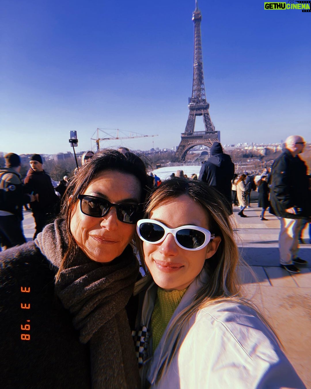 Emma Roberts Instagram - Happy Birthday Mommy!! I love you beyond @kellygrace1010 πΎπ so happy celebrate my queen today!!!!