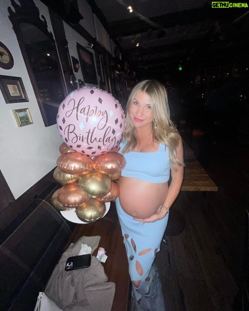 Emmy Buckner Instagram - Turned 33 years old, hit 33 weeks pregnant, and took a last minute approximate 33 hour trip to Las Vegas all in one week! Apparently 3 is a lucky number and I am stoked to enter this next chapter surrounded by love, luck, friendship, and Katy Perry. Can’t wait to cheers you all with a non-virgin beverage and a baby in my arms.