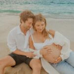 Emmy Buckner Instagram - Cayden’s parents 💙 📸 @kaybrookephotography Lanikai Beach