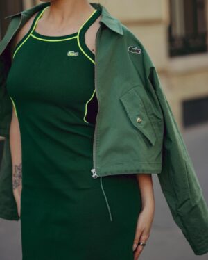 EnjoyPhoenix Instagram - prochaine reconversion : ramasseuse de balles 🤝🏻 
merci @lacoste 🐊