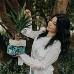 EnjoyPhoenix Instagram - 🍃 UNBOXING 🍃 Notre nouvelle box sur le thème « botanique » est disponible dès maintenant en édition limitée sur @leavesandclouds !