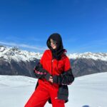 EnjoyPhoenix Instagram - In my ski monitor era ⛷️🥲 L'Alpe-d'Huez
