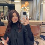 EnjoyPhoenix Instagram - Dump de ma semaine (rapide) ✨ 1. J’aime trop cette couleur 🥺 2. Petit goûter pour démarrer 2024 🤤 3. Miroir sale 🪞 4. Paris ✨ 5. On rafraîchit tout ça !!! 🤍 6. J’ai pas les mots c’est le meilleur gâteau 🍑 7. Non les gars c’était un prank 🫠