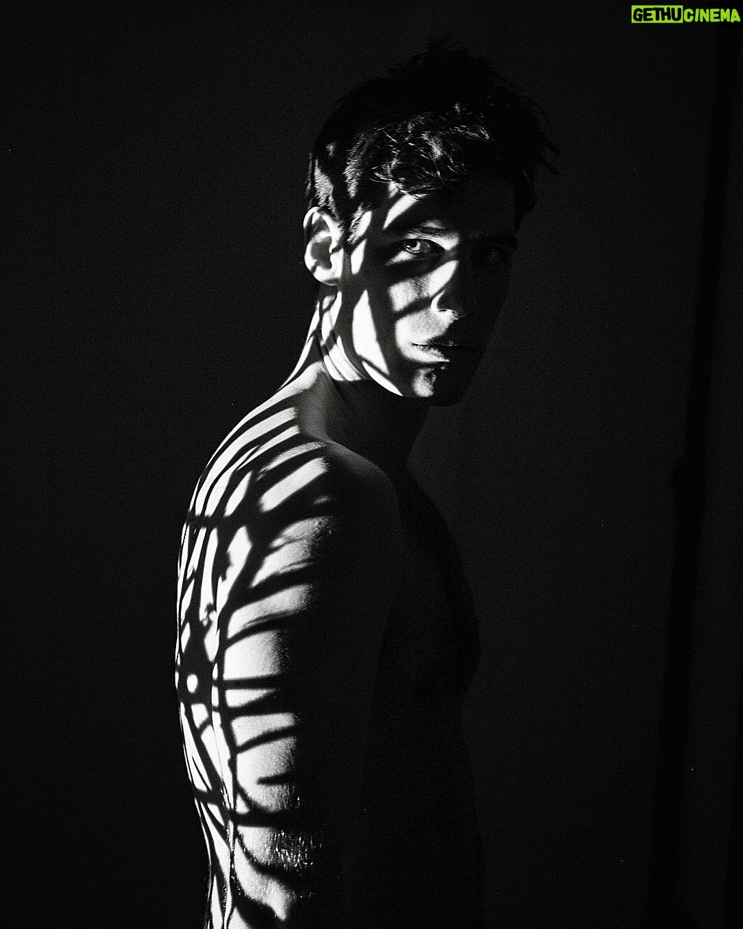 Enrico Oetiker Instagram - cut - cut - cut