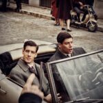 Enrico Oetiker Instagram - “Avete mai attraversato la strada guardando dalla parte sbagliata, e c'è una macchina che vi viene addosso? Allora voi che fate?! Una cosa molto stupida: vi fermate...e non rivedete tutta la vostra vita perché avete troppa paura per pensare. Vi fermate e fate una faccia da scemi... ma lo zingaro no. Perché?! Perché aveva già in mente di andare lui addosso alla macchina...” semi cit. Videa Studi Televisivi