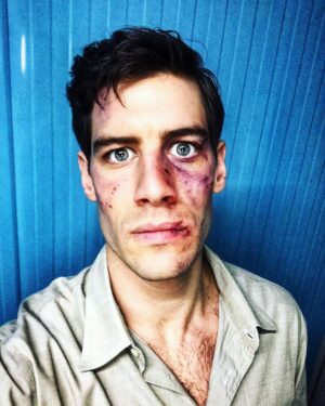 Enrico Oetiker Instagram - Tu: cos’hai?
Lei: niente.
Tu: ok.
Lei: