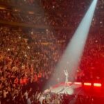 Enrique Iglesias Instagram - #Montreal thank you again for an unforgettable night!!! Merci!!! ❤️ ❤️ ❤️ Bell Center