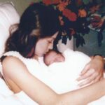 Enrique Iglesias Instagram – Mom, Happy Birthday! I love you ❤️