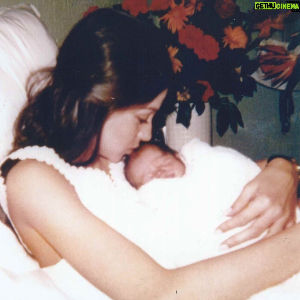 Enrique Iglesias Instagram - Mom, Happy Birthday! I love you ❤️