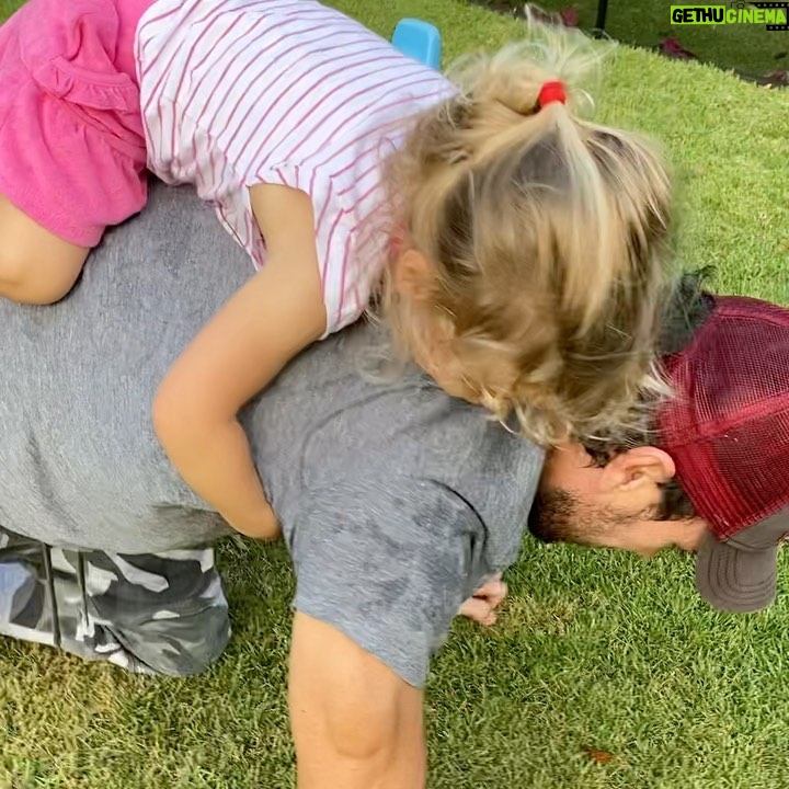 Enrique Iglesias Instagram - Hang on! 🤪😍