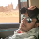 Enrique Iglesias Instagram - On the road again, somewhere in the world...🌎