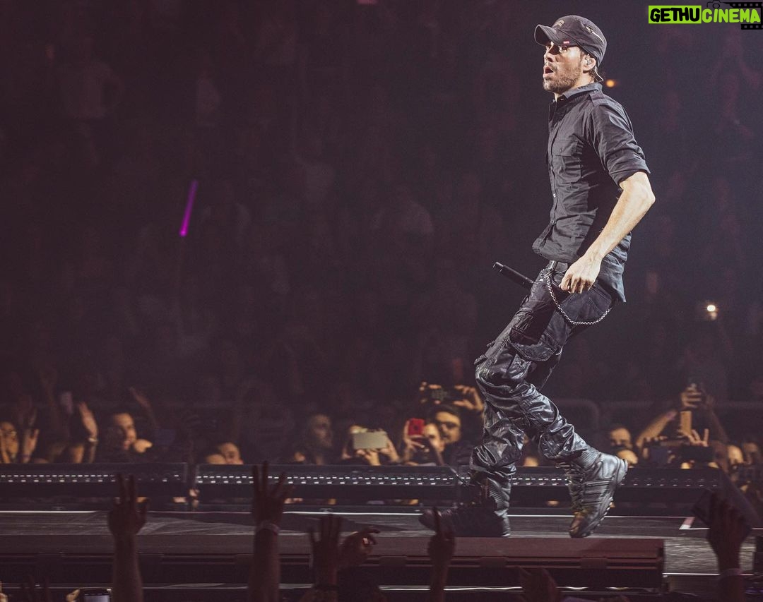 Enrique Iglesias - 406.8K Likes - š¤š¤š¤ Bratislava & Milan!!! Youāre next š š·: @alansilfen