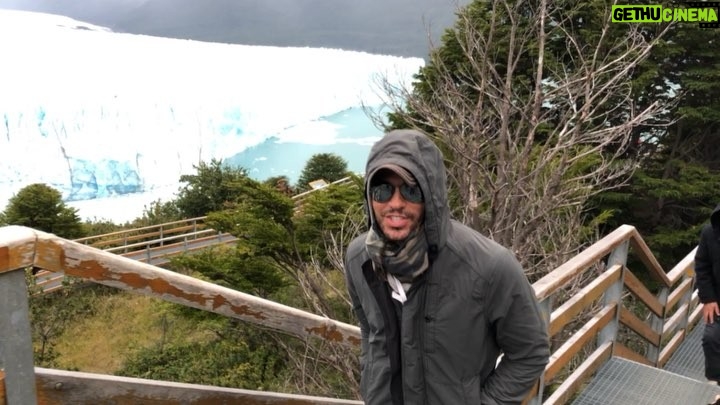 Enrique Iglesias Instagram - El Calafate muchas gracias por todo vuestro cariño!!!! 🙏🏻❄️🇦🇷 😁 Glaciar Perito Moreno, Argentina