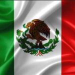 Enrique Iglesias Instagram - Acapulco venimos por ti porque todos somos Acapulco. Ha sido duro ver las imágenes de la devastación provocada por Otis. Es momento de poner nuestro granito de arena y apoyar a todo el pueblo de Guerrero - link en bio Acapulco, Guerrero