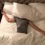 Enrique Iglesias Instagram - #Brussels ready for tonight... just need 12 more hours of sleep 🤪😂#jetlag