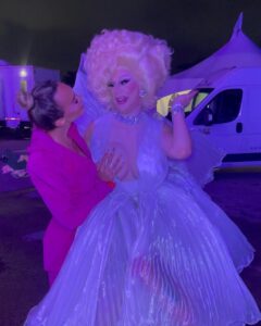 Envy Peru Instagram - My first time in Canada 🇨🇦 Montreal was truly one to remember. Thank you so much @ritabagaz and @yannick_brouillette for bringing me to perform during @fiertemontreal 🫶🏼 I had such an unforgettable experience ❤️ What a great stage and line-up of Queens and Kings that shows the art-form in so many amazing ways. The crowd during the show was also incredible 🤩 Thank you all for the amazing energy and for all the nice words during the M&G ❤️ Big thank you to @bookingcom Travel Proud program and @intercontinentalmontreal for giving me 2 extra stays in your beautiful city ❤️ Hope to be back soon 🍁🇨🇦 Show Video’s: @david___stuart @mimiprettyheart #fiertemontreal #montrealpride #canada #montreal Stade Olympique Montreal