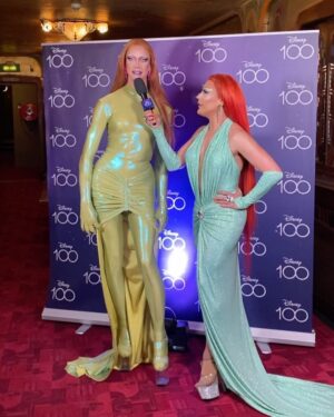 Envy Peru Instagram - 🔱🐠 The Little Mermaid 🧜🏼‍♀️ 🦀

What an amazing movie premiere @disneynl organised. I was so excited to see The Little Mermaid in live action and I was mind blown. There was a time when this seemed impossible. Beautiful movie and it brought back so many memories from when I was child. Loved it 💙

——
Photo 1, 3-5: @edwinsmulders
——
#thelittlemermaid #disney #Ariel #mermaid #love