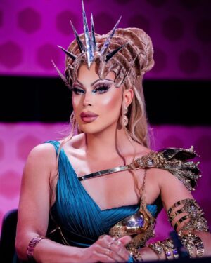Envy Peru Instagram - SURPRISE!! Such an honour to have been invited back as your reigning Queen to the Drag Race judging table for the grand finale of @dragraceholland 🤩❤️

I can’t believe it has been almost one year since I won the title. The top 3 has been amazing and very different from each other.

Excited to see who will be our newly crowned queen 👑
——
Photo by: @tomcornelissen.nl
Hair by: @christophe_mecca
Armour by: @anajolartist
Nails by: @gayamua
——
#pridemonth #makeup #dragroyalty #dragqueen #drag #fashion #powerofmakeup #queens #transformation #instagram #rupaulsdragrace #makeupartist #queen #dragraceholland