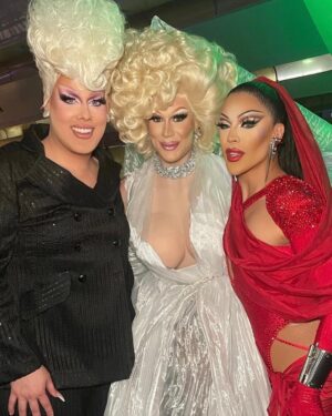 Envy Peru Instagram - My first time in Canada 🇨🇦 Montreal was truly one to remember. Thank you so much @ritabagaz and @yannick_brouillette for bringing me to perform during @fiertemontreal 🫶🏼 I had such an unforgettable experience ❤️

What a great stage and line-up of Queens and Kings that shows the art-form in so many amazing ways.

The crowd during the show was also incredible 🤩 Thank you all for the amazing energy and for all the nice words during the M&G ❤️

Big thank you to @bookingcom Travel Proud program and @intercontinentalmontreal for giving me 2 extra stays in your beautiful city ❤️

Hope to be back soon 🍁🇨🇦

Show Video’s: @david___stuart @mimiprettyheart

#fiertemontreal #montrealpride #canada #montreal