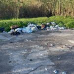 Enzo Salvi Instagram - Proteggere l’ambiente non è un lusso che possiamo scegliere di concederci, ma una questione di sopravvivenza!!!!