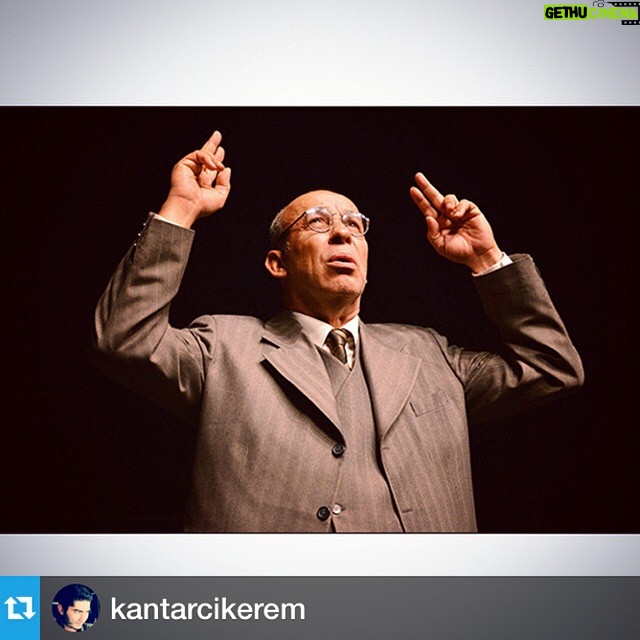 Erdal Küçükkömürcü Instagram - #Repost @kantarcikerem with @repostapp. ・・・ #tiyatro #sahne #ankaradt #saticininolumu #devlettiyatrolari #erdalkucukkomurcu #actor #finearts #performingarts #photography
