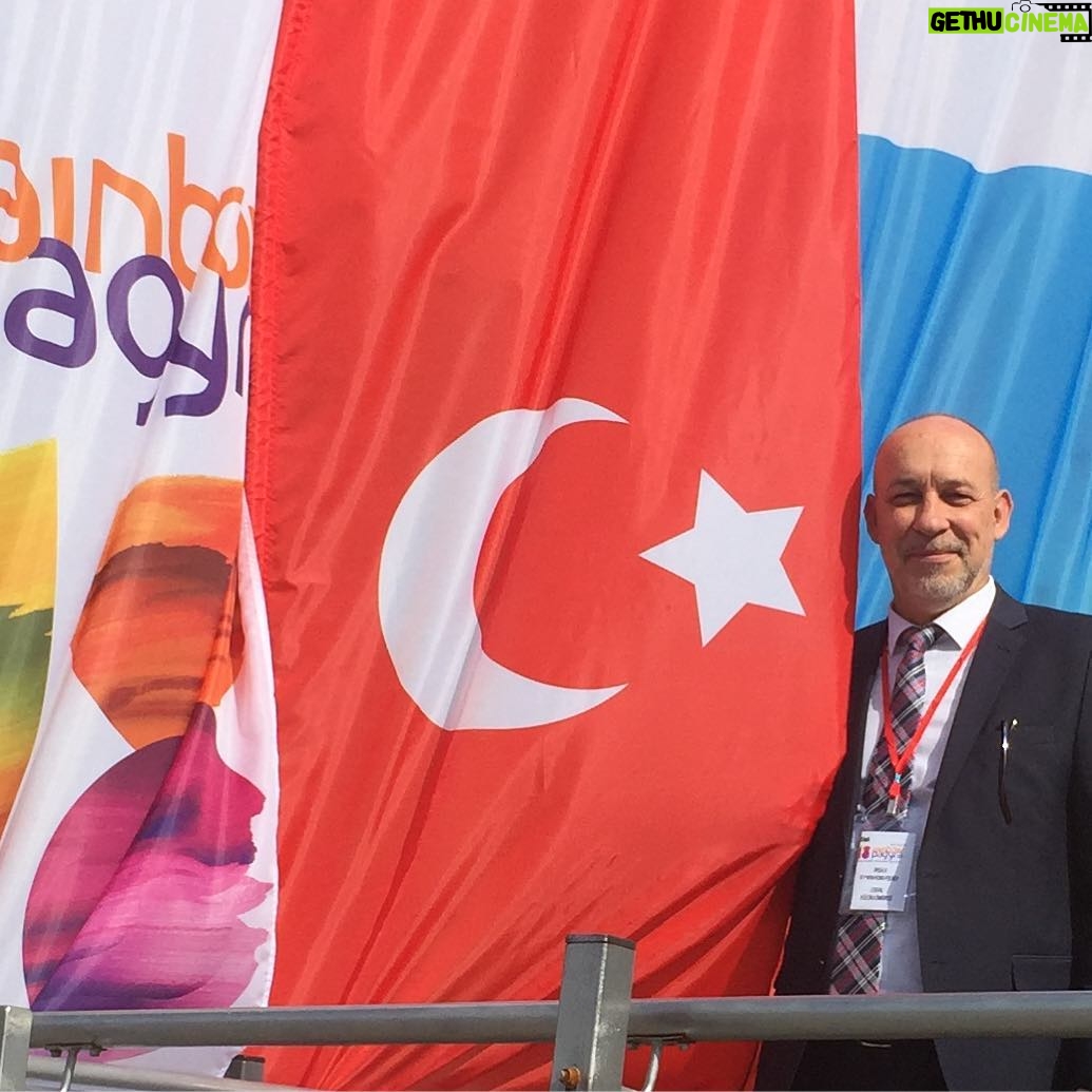 Erdal Küçükkömürcü - 1.5K Likes -