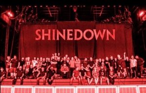 Eric Bass Instagram - Repost from @shinedown
•
We miss doing this with these people... but we can’t right now. A lot of people behind the scenes are out of jobs... We must unite and take action together to help support the live events industry.

Check out @wemakeeventsnorthamerica for more info on #RedAlertRESTART & how you can help.

#WeStandStall for the live events industry 🙌