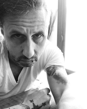 Eric Bass Instagram - Somewhere in the middle of; I don’t want to die, but I don’t want to live in here anymore either. #thetruthhurts #tomorrowwillbebetter #imfine #holdfast #carryon #whydoesmycouchhavetinywheelsonthefrontlegsonly