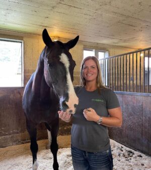 Eric Bass Instagram - Please take a moment today to wish Mrs. Bass @kellie_b_b a very happy birthday! 🎉🎉🎉 Rider of Beasts, Mother of Dogs, and the only reason I’m not broke and homeless. I love you! 😘😘😘 #birthday #riderofbeasts #motherofdogs #horse #horses #equestrian #wife #wifey #shinedown #planetzero