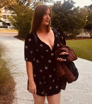 Eric Bass Instagram - Please take a moment today to wish Mrs. Bass @kellie_b_b a very happy birthday! 🎉🎉🎉 Rider of Beasts, Mother of Dogs, and the only reason I’m not broke and homeless. I love you! 😘😘😘 #birthday #riderofbeasts #motherofdogs #horse #horses #equestrian #wife #wifey #shinedown #planetzero