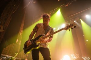 Eric Bass Instagram - About last night… Thanks LA! 🔥🔥🔥#shinedown #planetzero #losangeles #rockmusic #rockstar #purplehair #purplehairdontcare #saturday #saturdayvibes #bassguitar #bassplayer 📸 by: @sanjayparikhphoto