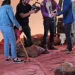 Eric Osmond Instagram - Dadgum! 🎬 @chamber.media @dixiemann @lexielulu_ @brandowhite @lauravanmeow @haackshot @samskel10 @mylesozo @ericandpepper @starzandfxmgmt #ericosmondactor #actorslife #behindthescenes #commercialactor #commercial #acting CHAMBER.media