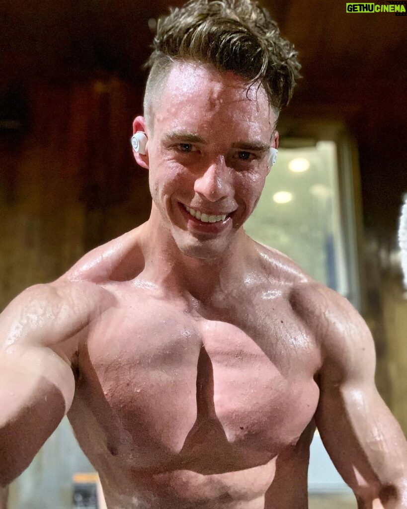 Eric Osmond Instagram - This is where I was when 2020 hit. I was ready to go into competing and finishing up my comedy fitness program, the "Metro Muscle" series. Many have enjoyed, and I hope you have as well! (Check it out on YouTube! -- link in bio). There's SO much more to share and fun we can have together. I feel the need to get back to where I was and/or bring you in on that journey with me as we finish what we started. What do you think??