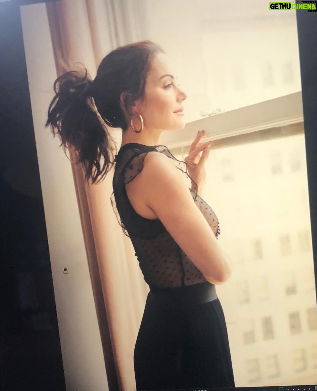 Erica Durance Instagram - The kind of peace that comes over me when I am back in Alberta looking out at the big country sky. #wideopenspaces #wildatheart #loislane #smallville