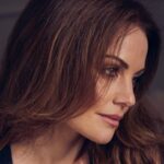 Erica Durance Instagram - Throwback to a photoshoot I did with @j2pix @davidgardnerla @antonmakeup @lvrfashionstylist So much fun! Think I’ll do it again ☺️☺️