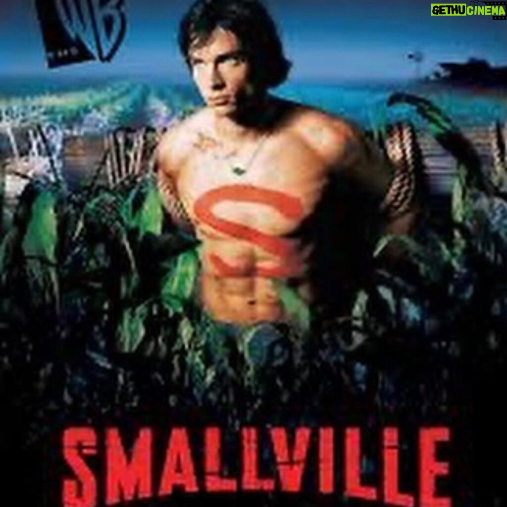 Erica Durance Instagram - Smallville premiered 20yrs ago. Time is a funny thing, it flies by, and yet certain events change you so much that it also seems to stand still. I was lucky enough to jump on board this train. I learned so much on this show about my work and about myself. I am so grateful to have been apart of such an event as SMALLVILLE. #smallville #superman #loislane