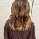 Erica Durance Instagram - Before and aft pics. Getting ready for another movie!!! Thanks for the magical hair transformation my wonderful friend and stylist @jadapinka you save me over and over again 🥰🥰