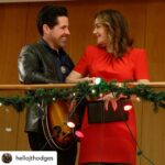 Erica Durance Instagram - Merry Christmas!! What fun this was @hellojthodges @lifetimetv