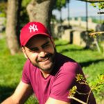 Erkan Meriç Instagram - Foto çekecek birini bulduysam 😂😂