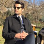 Erkan Meriç Instagram - Mutlu haftalar neşeniz bol olsun Şuraya bir kervancıoğlu bırakalım 😂✌️