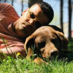 Erkan Meriç Instagram - 🐶 şu kadar sevilsek yeter be 🐶
