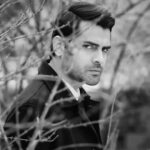 Erkan Meriç Instagram - Mutlu haftalar neşeniz bol olsun Şuraya bir kervancıoğlu bırakalım 😂✌️