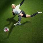 Erling Haaland Instagram - @erling.haaland’s precision is on point in the all-new 𝑷𝒉𝒂𝒏𝒕𝒐𝒎 𝑮𝑿 🎯 Designed with 𝑮𝒓𝒊𝒑𝒌𝒏𝒊𝒕 uppers for precise ball control, and the Nike 𝑪𝒚𝒄𝒍𝒐𝒏𝒆 𝟑𝟔𝟎 𝑷𝒍𝒂𝒕𝒆 for powerful cuts, the 𝑷𝒉𝒂𝒏𝒕𝒐𝒎 𝑮𝑿 is here to help you own the top corner like Erling. #NikeFootball