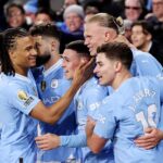 Erling Haaland Instagram - We keep going! +3 ✔️ Congrats on your hat-trick @philfoden 👊🏻🔥